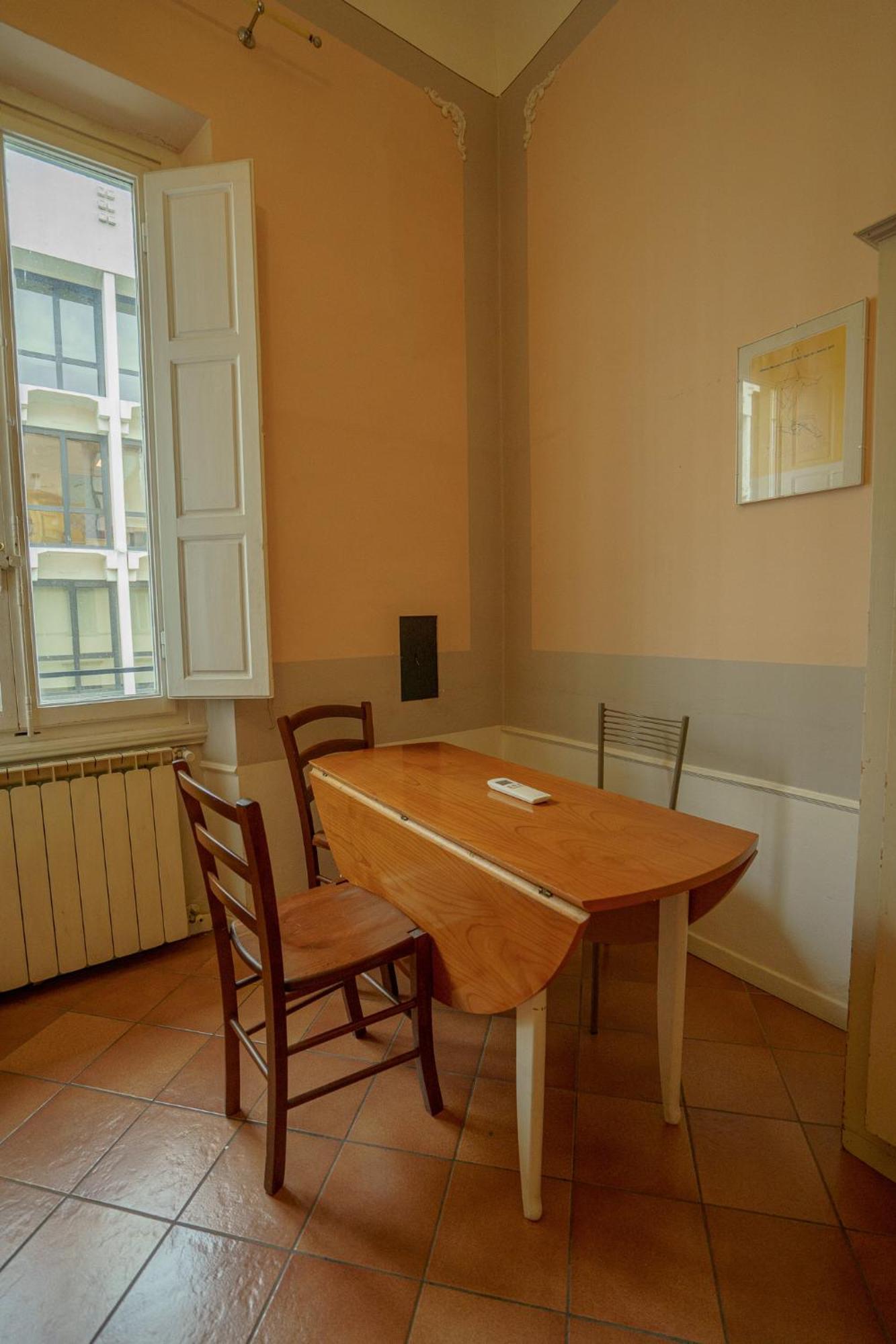 Tranquil Suite Near Museums And Train Station Firenze Eksteriør billede