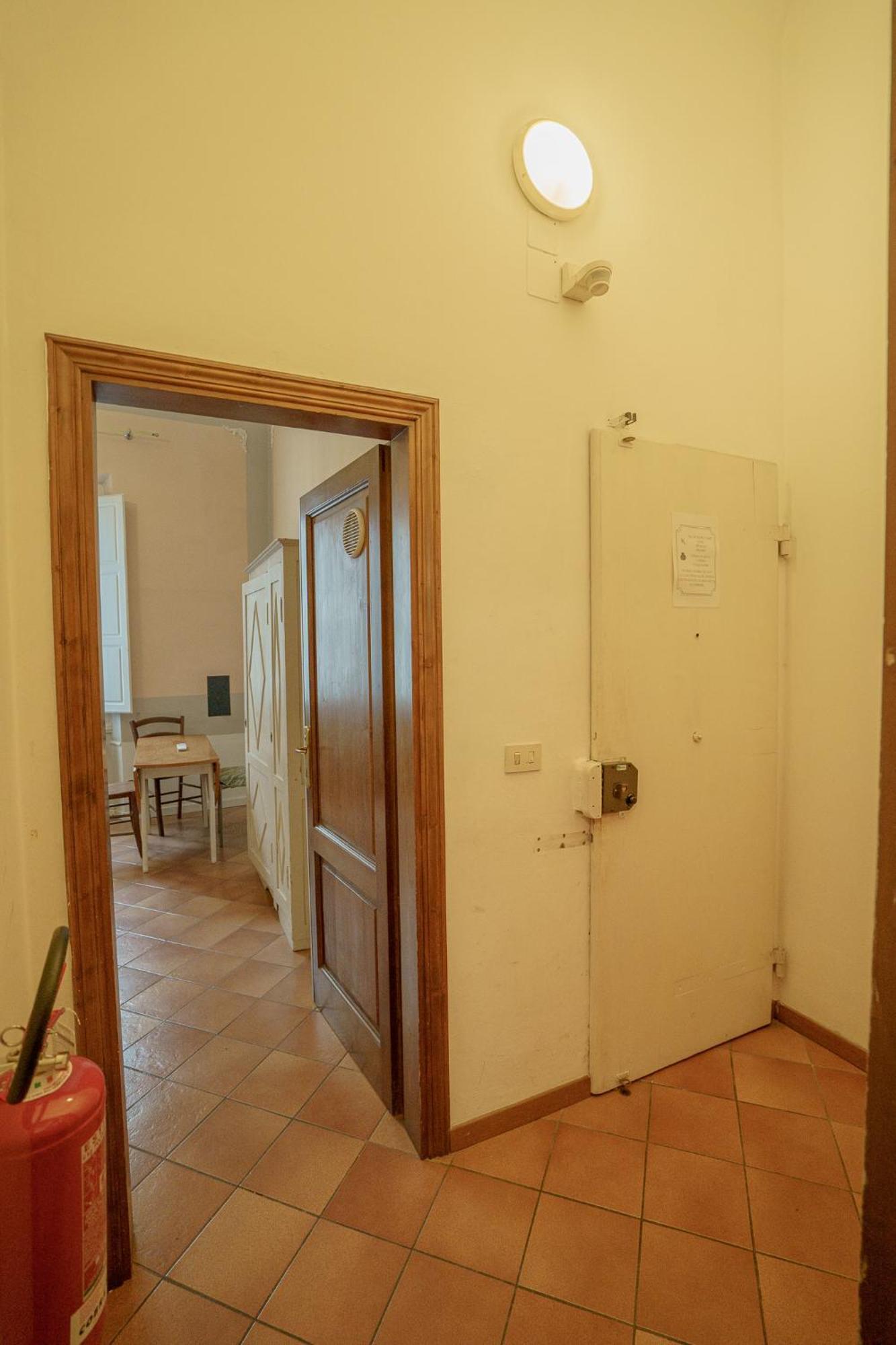 Tranquil Suite Near Museums And Train Station Firenze Eksteriør billede
